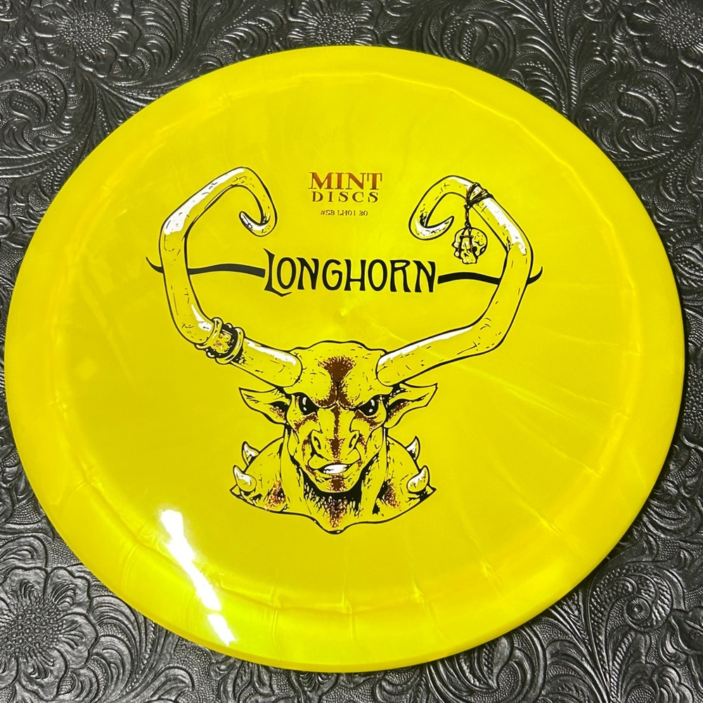 Mint Longhorn Yellow Disc with Bold Design